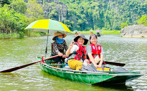 z hanoi: jednodniowa wycieczka jednodniowa w małej grupie z ninh binh do hoa lu, tam coc lub trang an oraz do jaskini mua-1