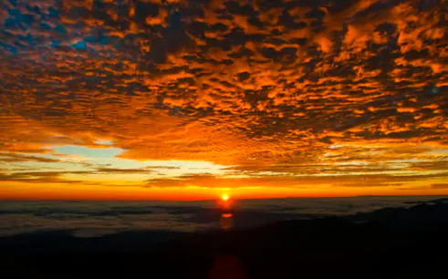 vanuit cusco: meerdaagse tocht naar het uitkijkpunt tres cruces (zonsopgang) en de chullpa’s van ninamarca.-1