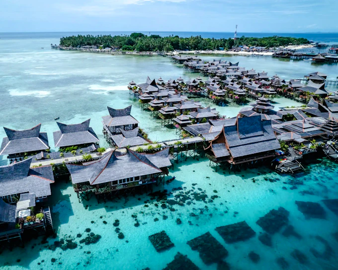 From Semporna: Mabul and Kapalai Islands Snorkeling or Diving with Lunch (Product 53694)