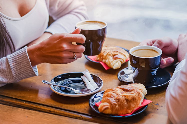 Eiffel Tower breakfast