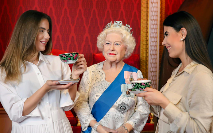 Madame Tussauds Budapest Entry Tickets with POP&ROLL Access