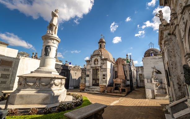 wycieczka po cmentarzu recoleta-2