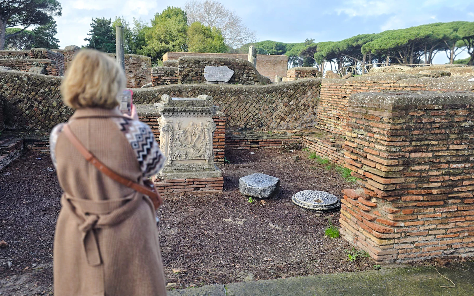 Ostia Antica Small-Group Guided Tour with Entry Tickets Image 3
