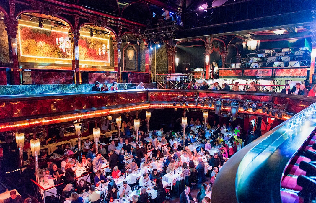 Paradis Latin Plan Your Visit