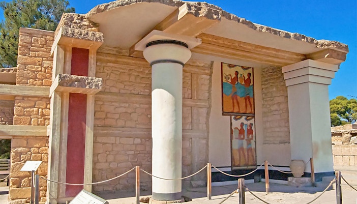 South Propylon inside Knossos Palace