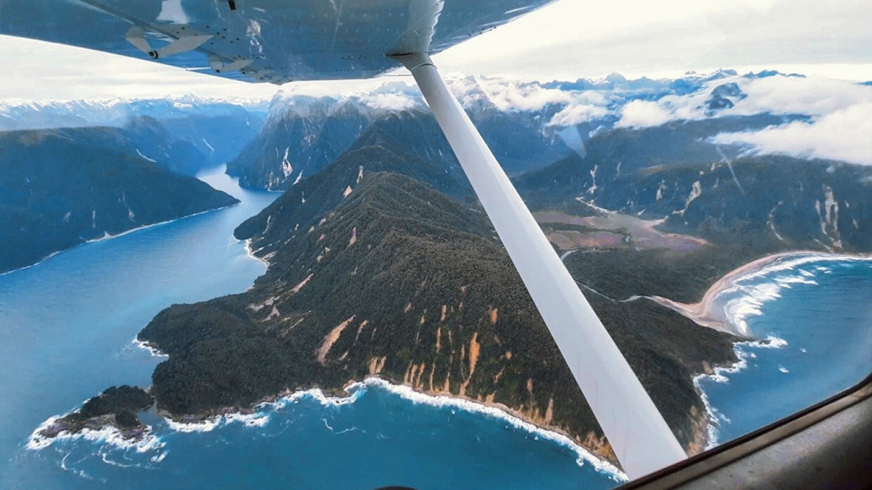 queenstown milford sound, Excursión panorámica en avión