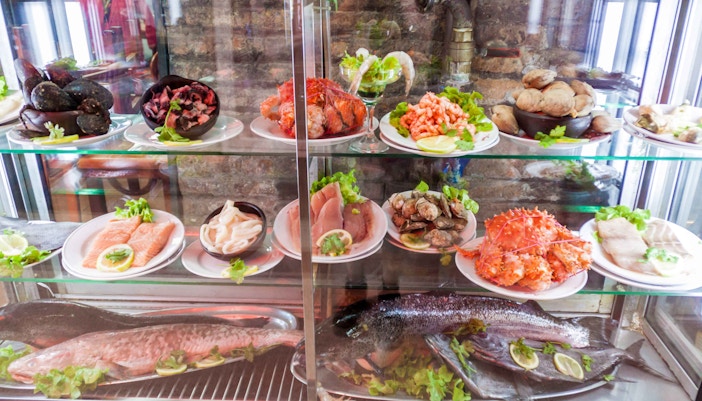 Mercado Central vendor display