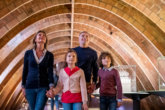 biglietto salta la coda con audio-guida a la pedrera-casa milà-3