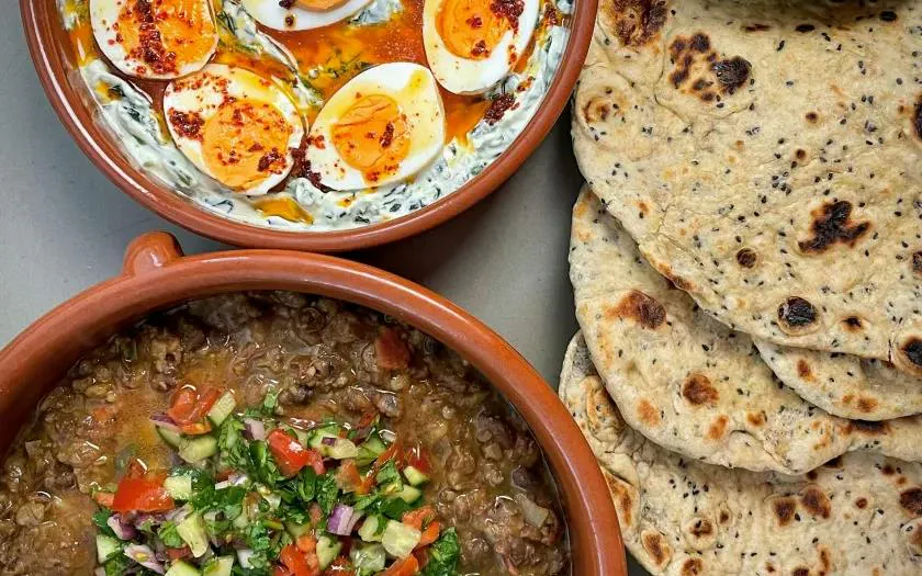 Old Cairo Private Street Food Tour with Breakfast and Lunch