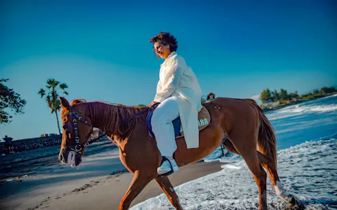 bali horse riding on the beach-1