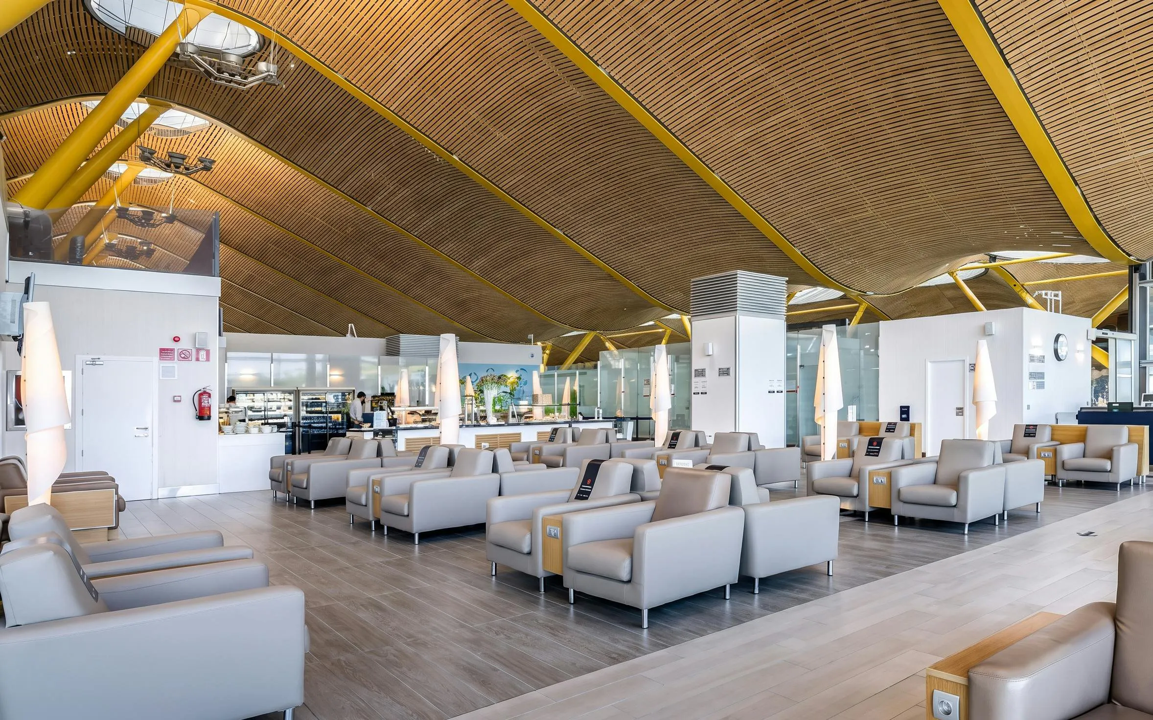 Sala VIP Neptuno lounge seating area at Adolfo Suarez-Barajas Airport, Madrid Terminal 4.