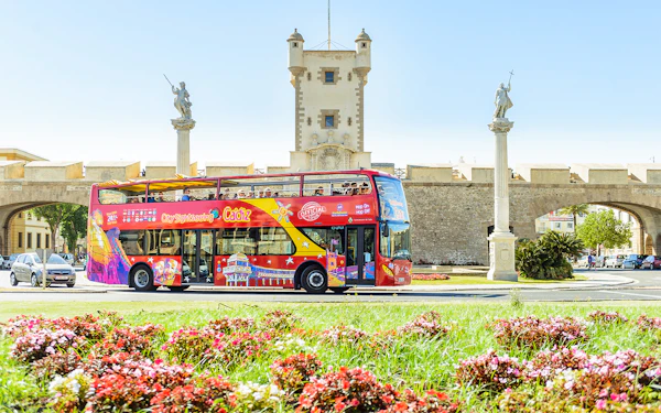 City Sightseeing: Cadiz Hop-on Hop-off Bus Tour