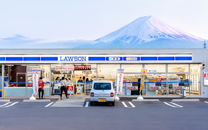 Lawson store with Mt Fuji backdrop, offering ice cream and hot drinks.