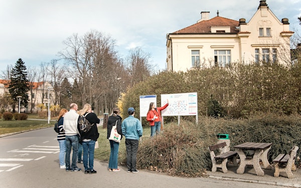 Guided Tour of Bohnice Psychiatric Hospital and Abandoned Cemetery in Prague