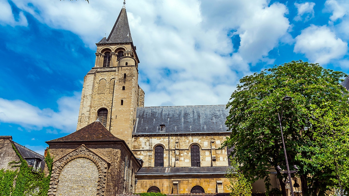 Visit Saint Germain des Prés