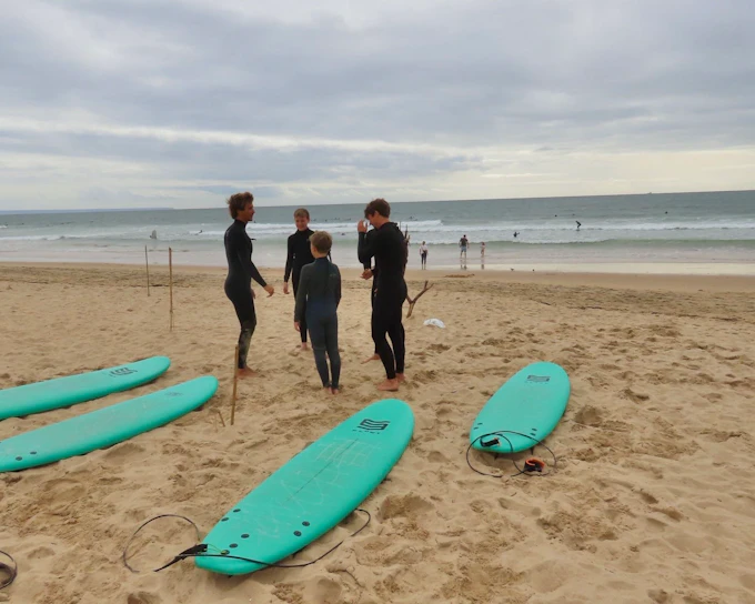 From Lisbon: Surf Experience, Cascais & Pena Palace Full Day Tour