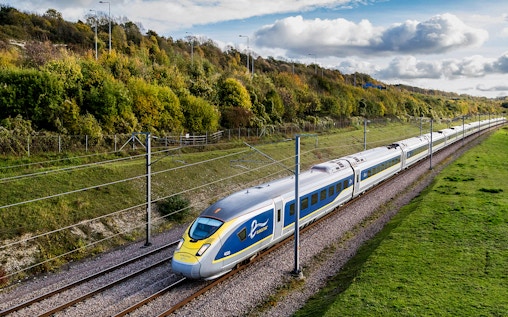 From London: Paris Explorer Day Trip by Rail with Sightseeing Bus