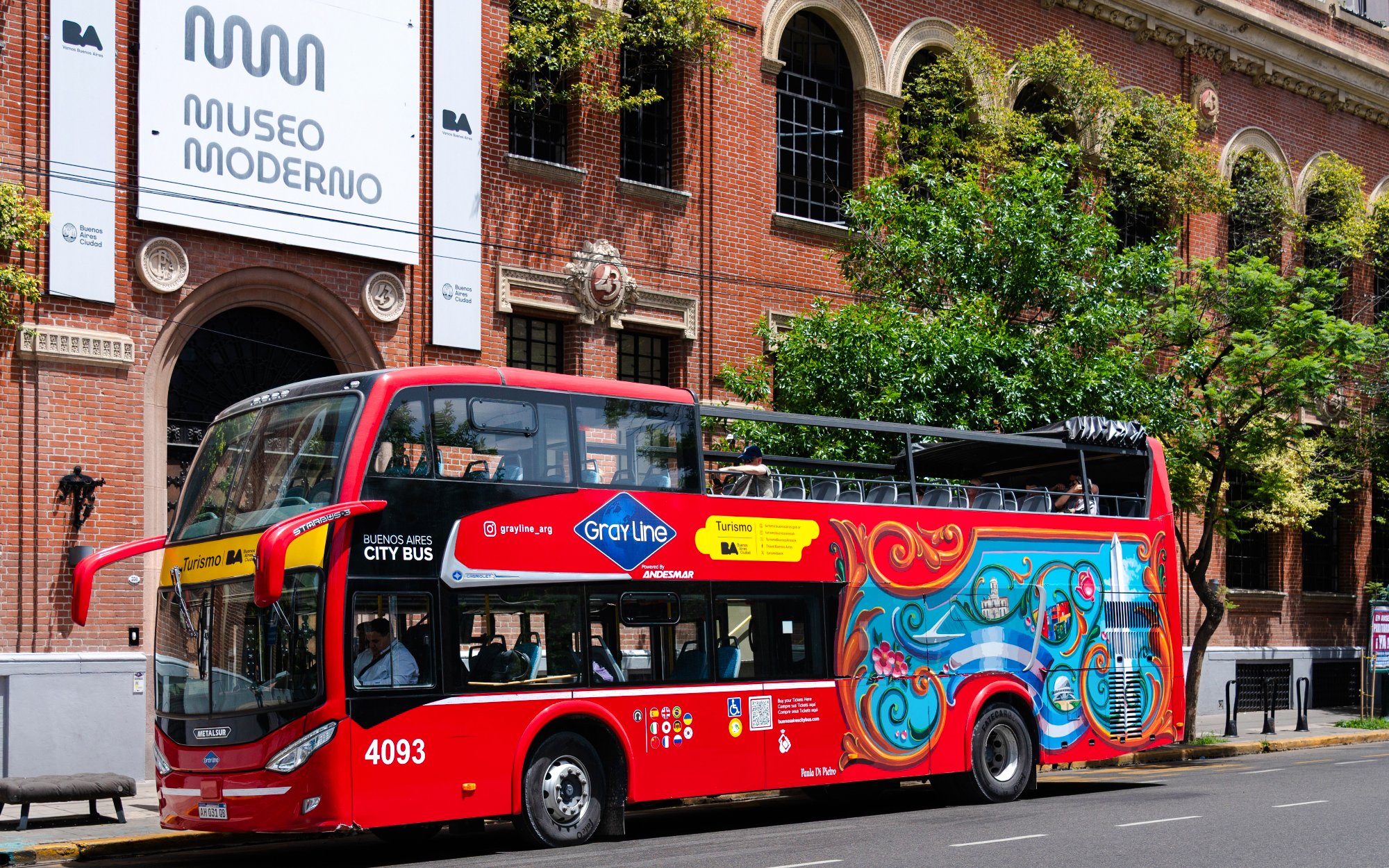 Hop-on Hop-off bus in front of Museo de Arte Moderno, Buenos Aires.