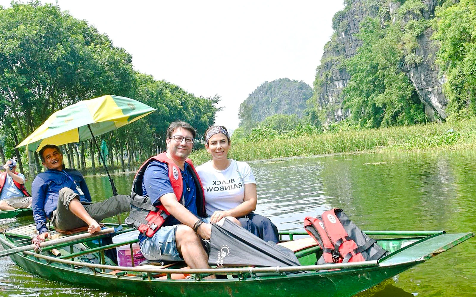 From Hanoi: Hoa Lu, Tam Coc & Mua Cave Small-Group Day Trip with Limousine Transfers