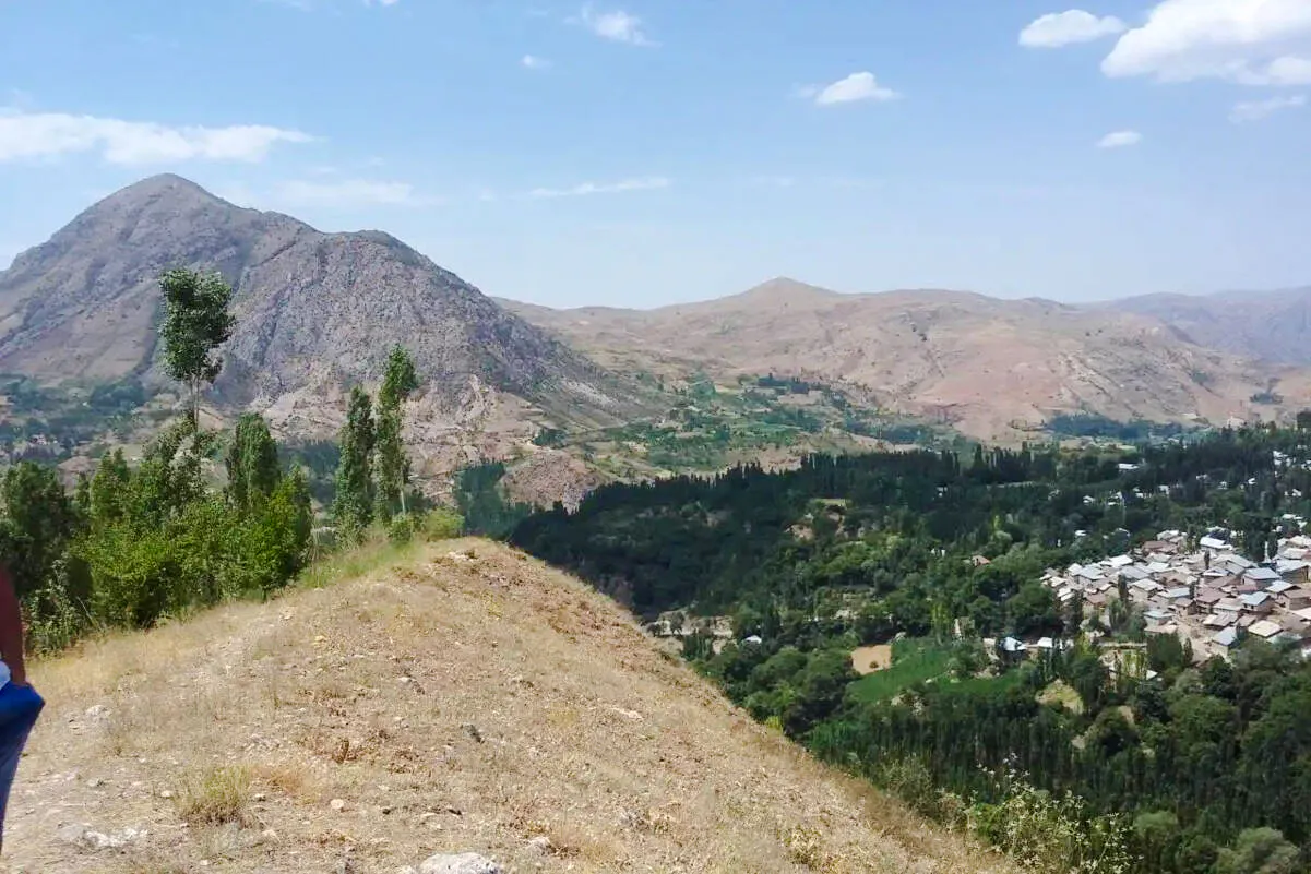 à partir de samarcande : ascension du pic hazrati sultan avec séjours dans les villages de gilon et kul-1