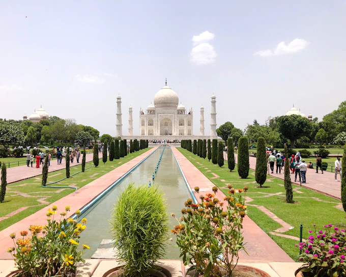 Taj Mahal and Agra Fort Private Guided Tour with Private Car Transfers