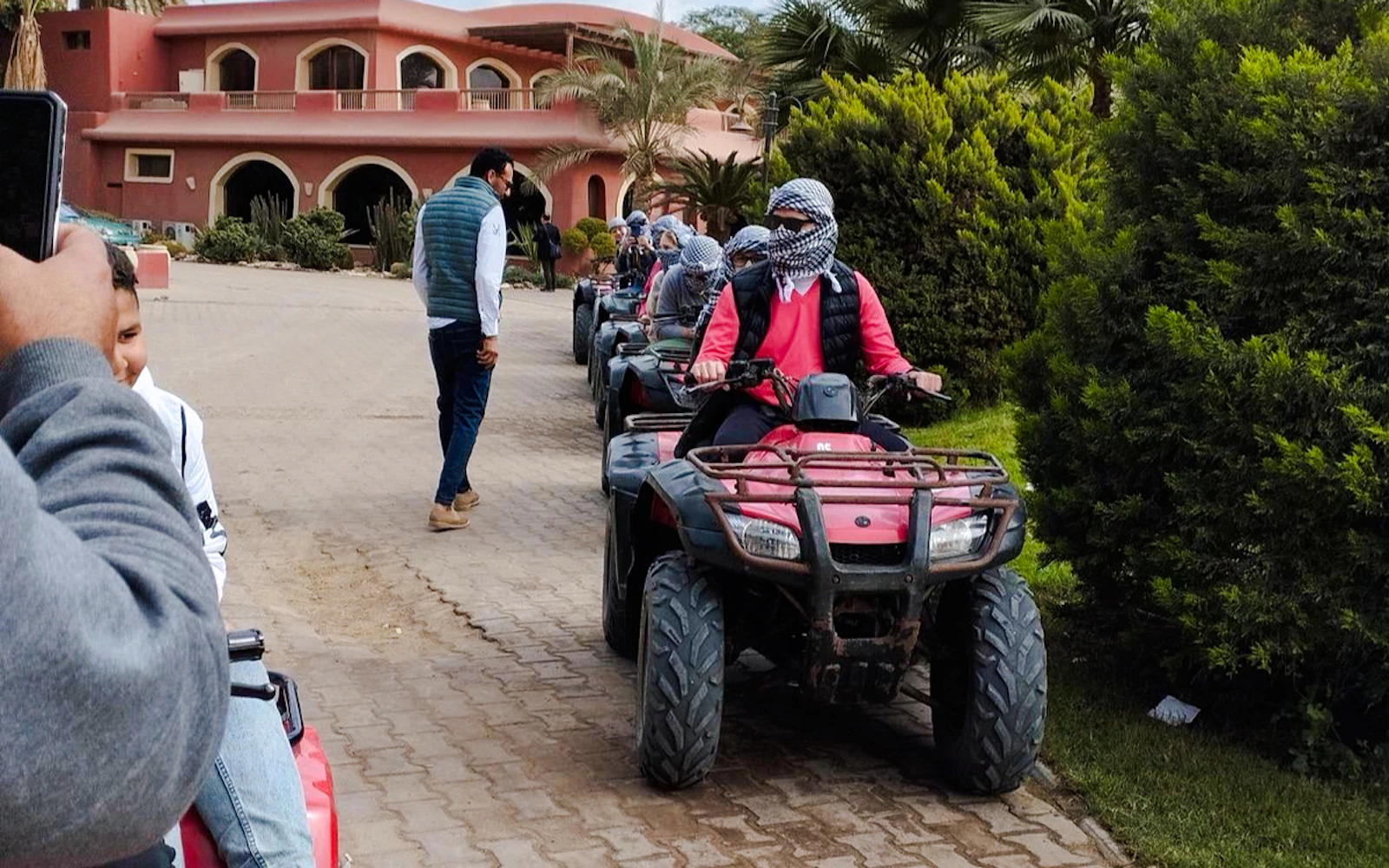 Cairo: Saqqara Sunrise Quad Bike Desert Safari With Egyptian Breakfast