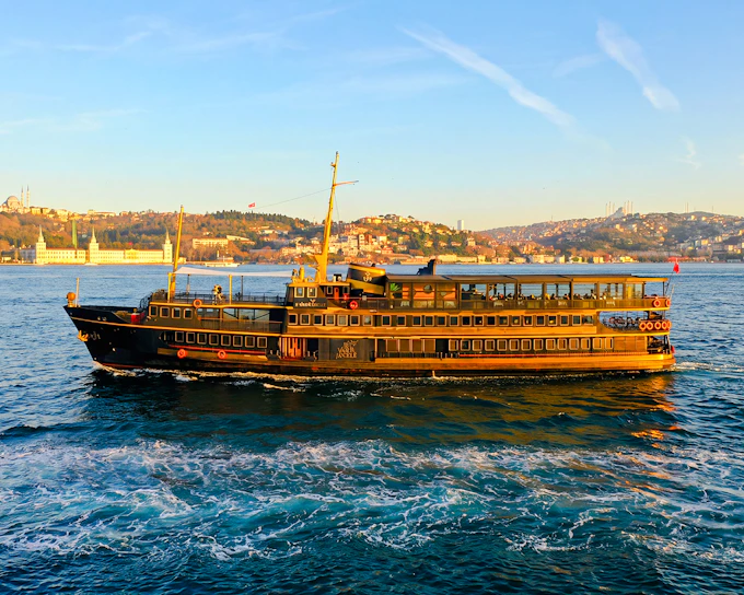 Bosphorus Cruise with Breakfast at Le Vapeur Magique