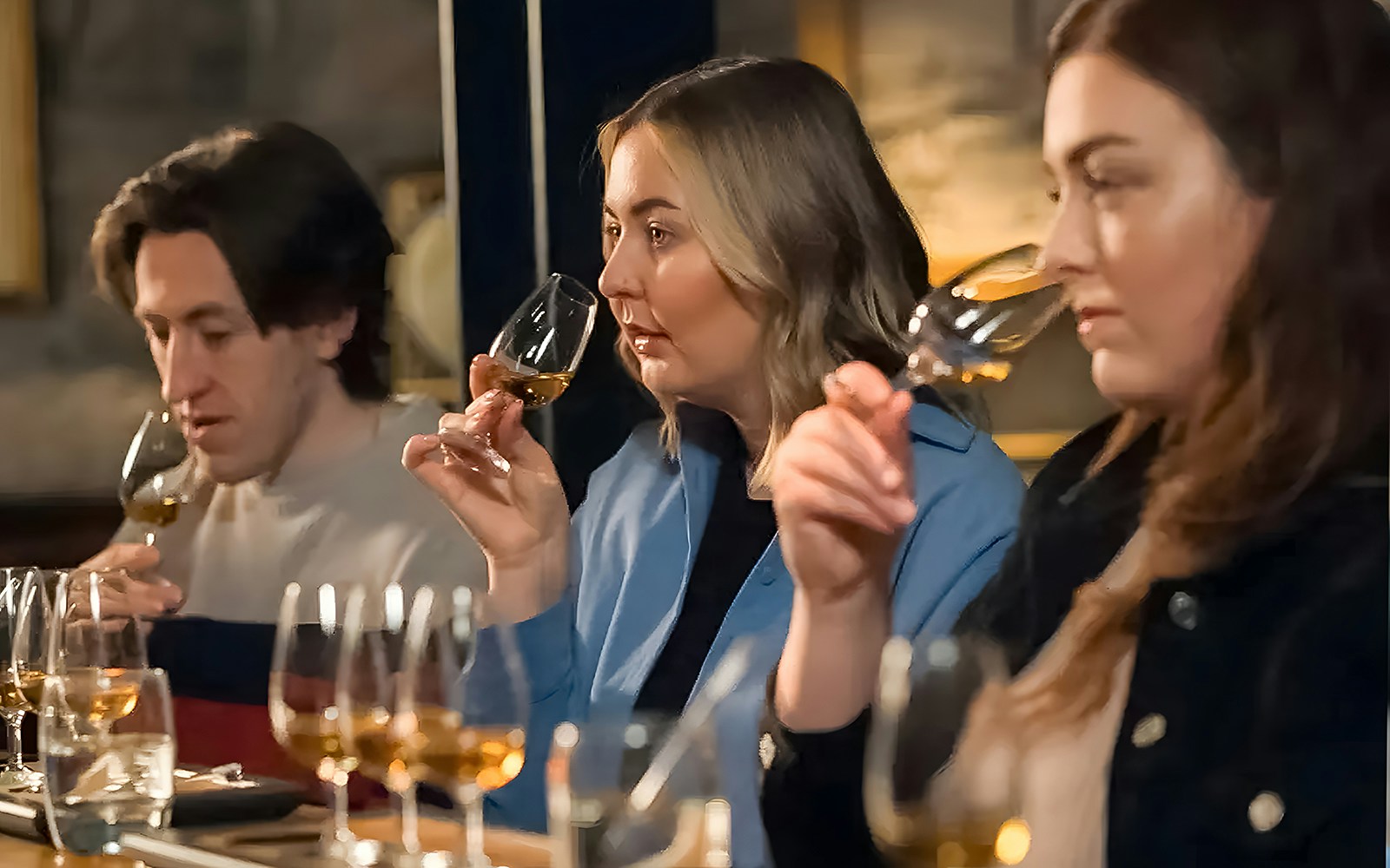 Jameson Distillery whiskey tasting experience in Dublin, showcasing a selection of premium whiskeys.