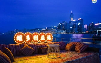 kveldstur med yacht i victoria harbour i hongkong ombord på «dreamer», inkludert snacks, brus og bilder-4
