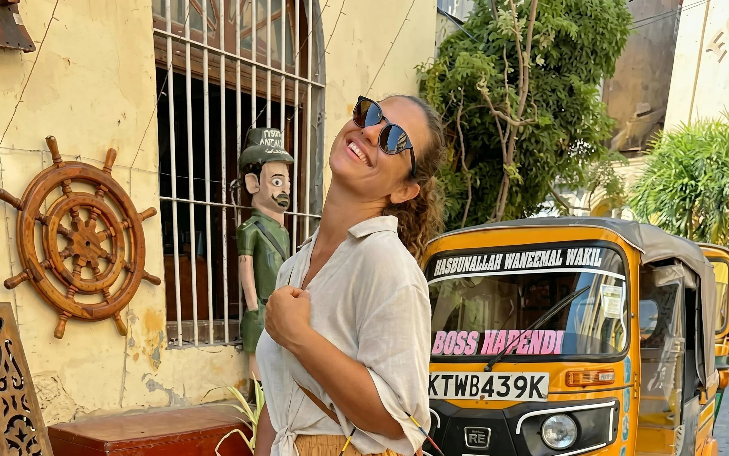 Mombasa: City Sightseeing Guided Walking Tour With A Tuk Tuk Ride Image 9