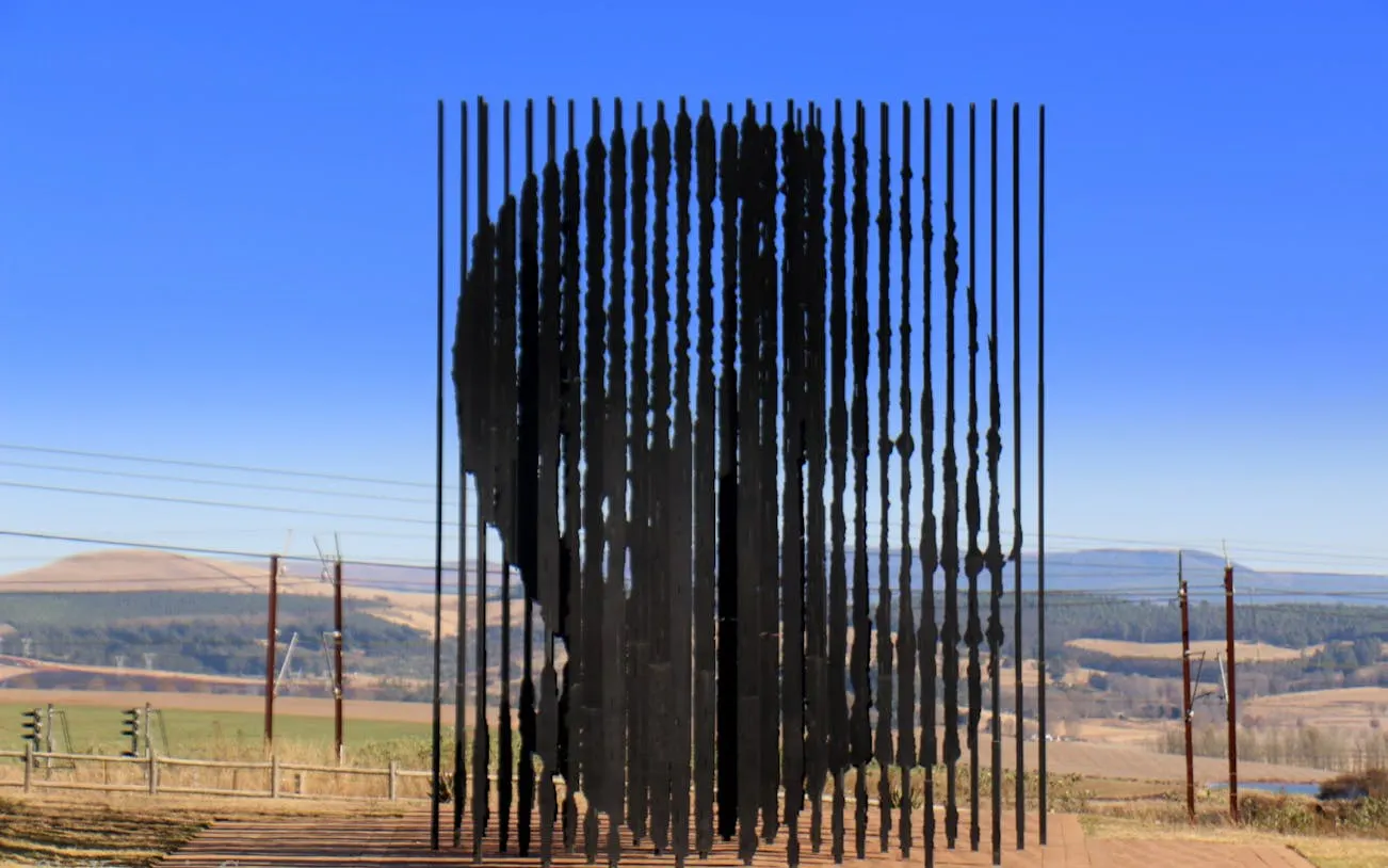 Giants Castle Cave Paintings, Howick Falls, and Nelson Mandela Capture Site Guided Day Tour with Hotel Transfers and Entrance Fees Image 10