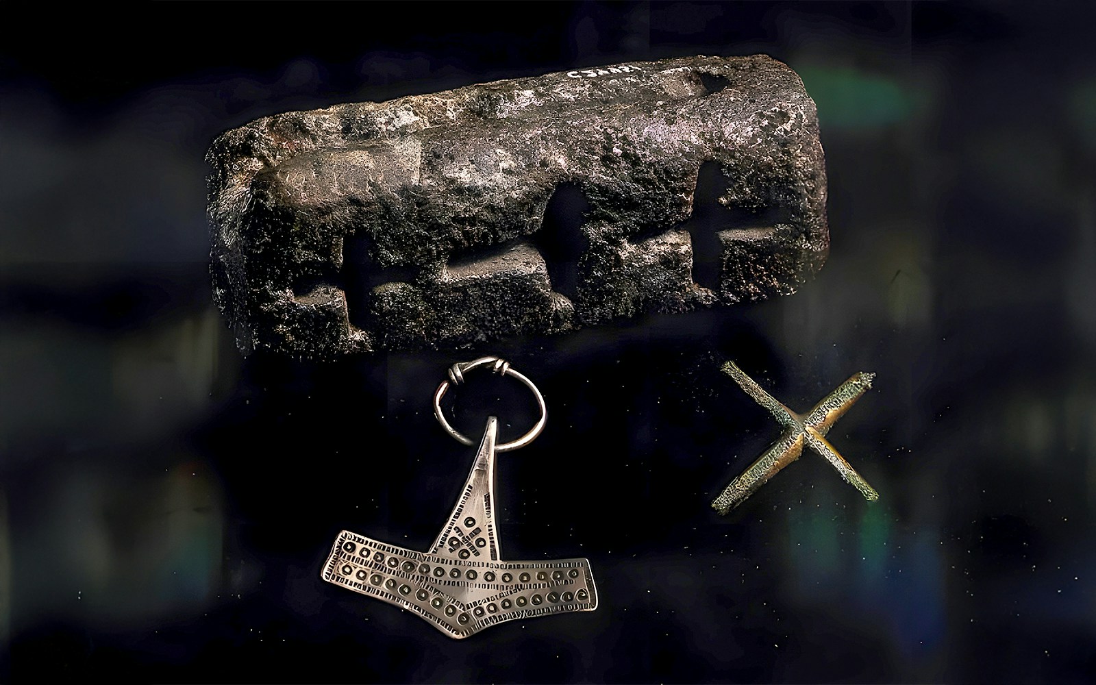 Thor’s Hammer pendant on display at The National Museum of Denmark