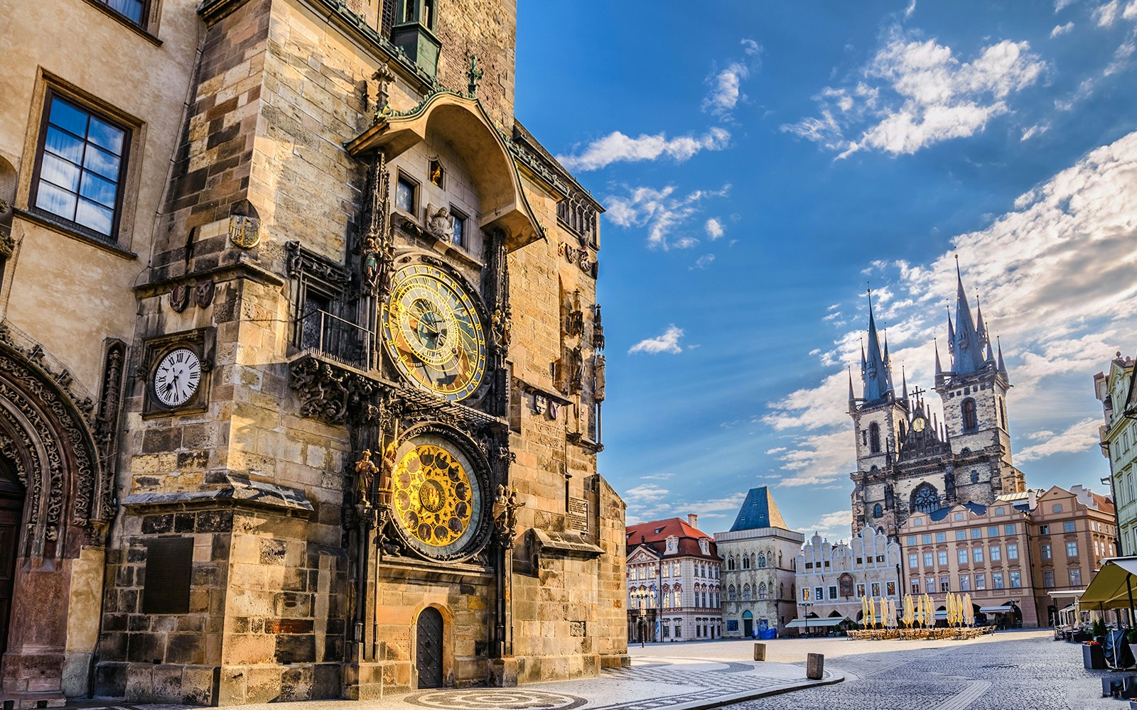 Prague Astronomical Clock Tower architecture