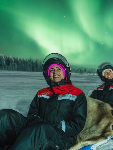 hunting northern lights with sleigh ride-10