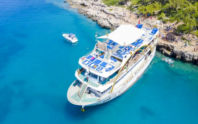 Antalya Mega Yacht Cruise to Kemer Coast with Lunch and Hotel Transfers