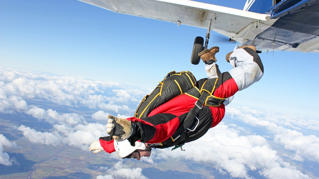 Tandem Skydiving in Gold Coast - age limit