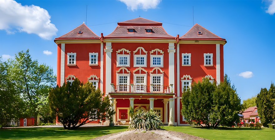 Tur til slottet i Dětenice