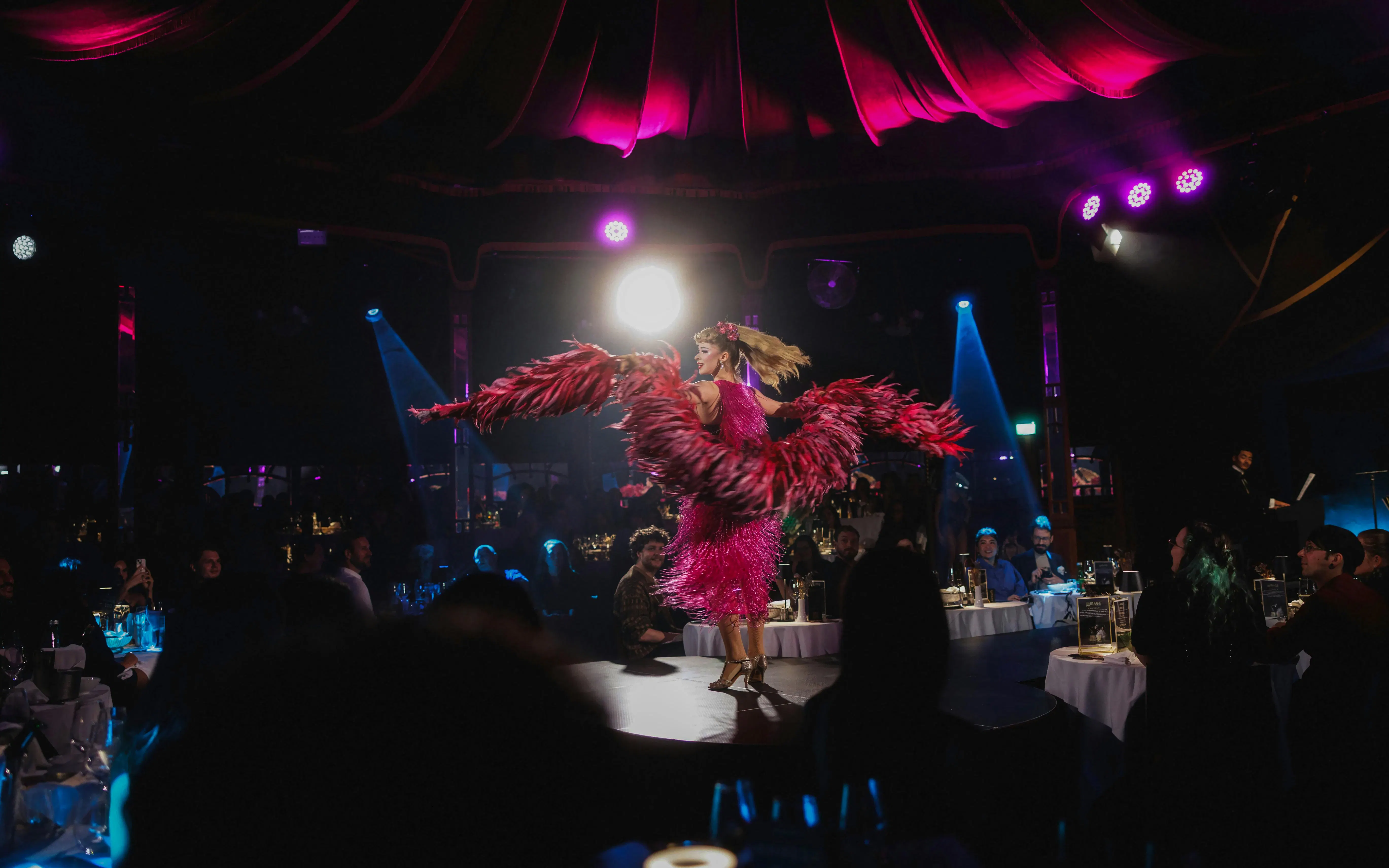Vienna Burlesque Dinner Club at Spiegelzelt MIRAGE with Multi-Course Dinner & After-Show Party Image 12