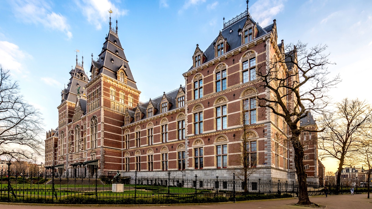 Esterno del Rijksmuseum, nei pressi della Heineken Experience