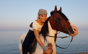 1 saatlik premium elit çöl at binme macerası - hurghada-3
