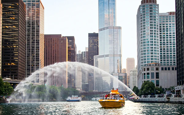 Chicago Sea Dog Architecture Cruise