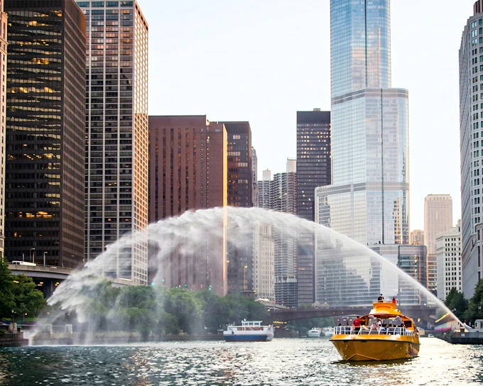 Chicago Sea Dog Architecture Cruise