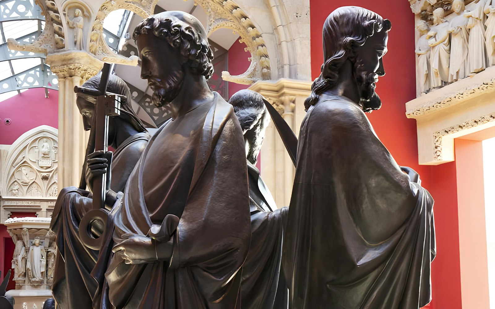 Exposition de sculptures à Notre-Dame de Paris