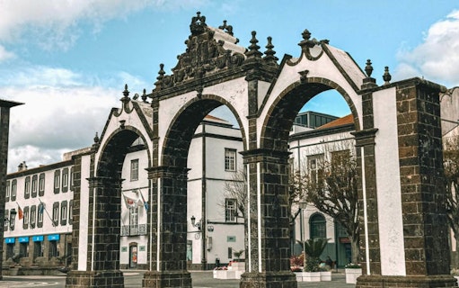 tour en bus hop-on hop-off à são miguel : billet valable 24 heures-4