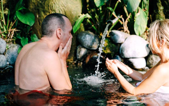 billets pour les sources thermales naturelles de batur-4