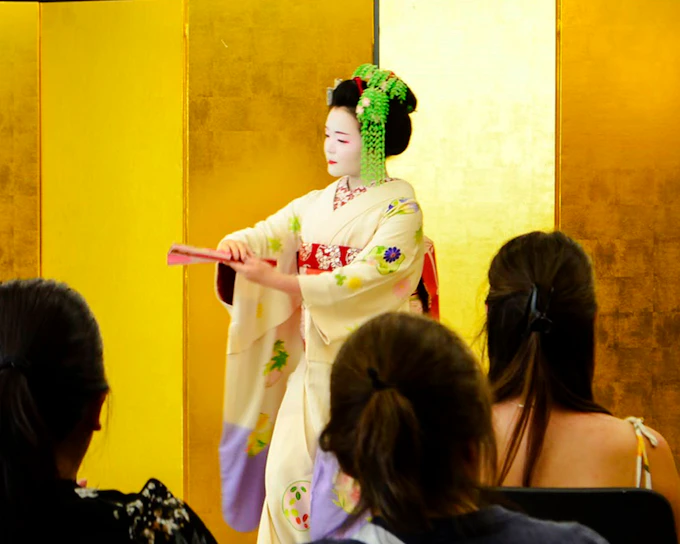 MEET MAIKO: Meet & Greet, Maiko Show and Experience