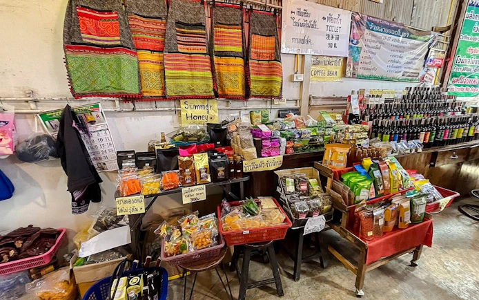 From Chiang Mai: Doi Suthep, Wat Pha Lad & Meo Hill Tribe Village Tour