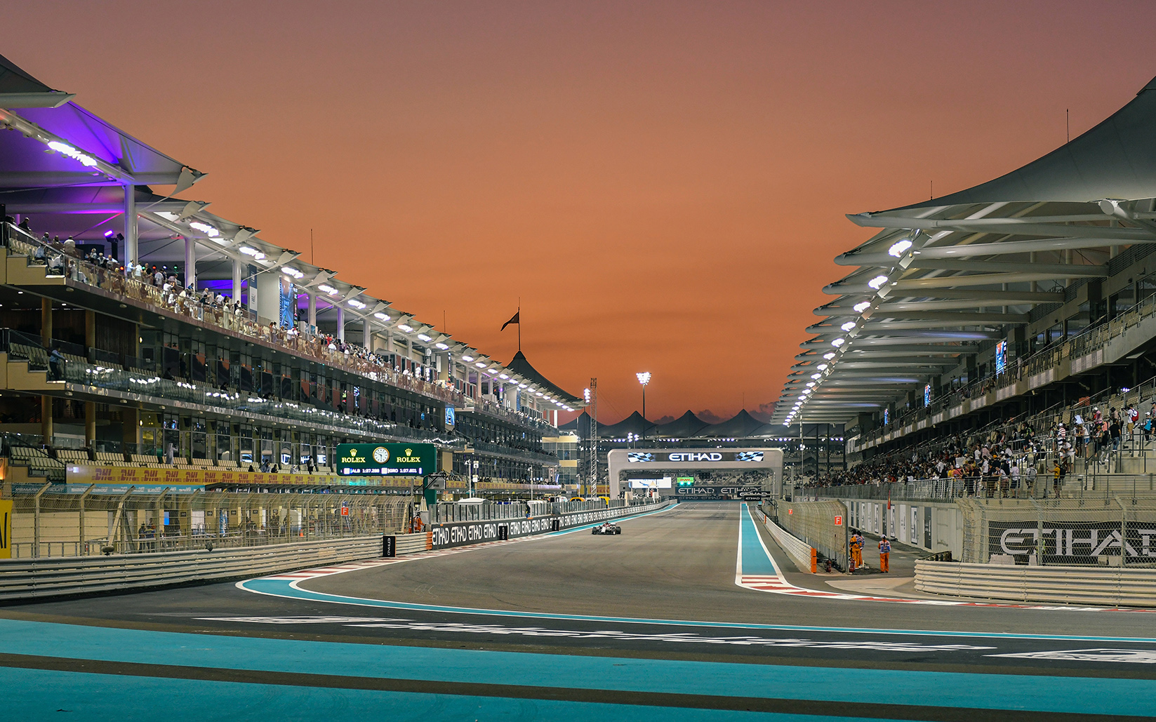 Yas Island Abu Dhabi - yas marina circuit