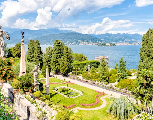 Baroque garden of island Bella, Stresa