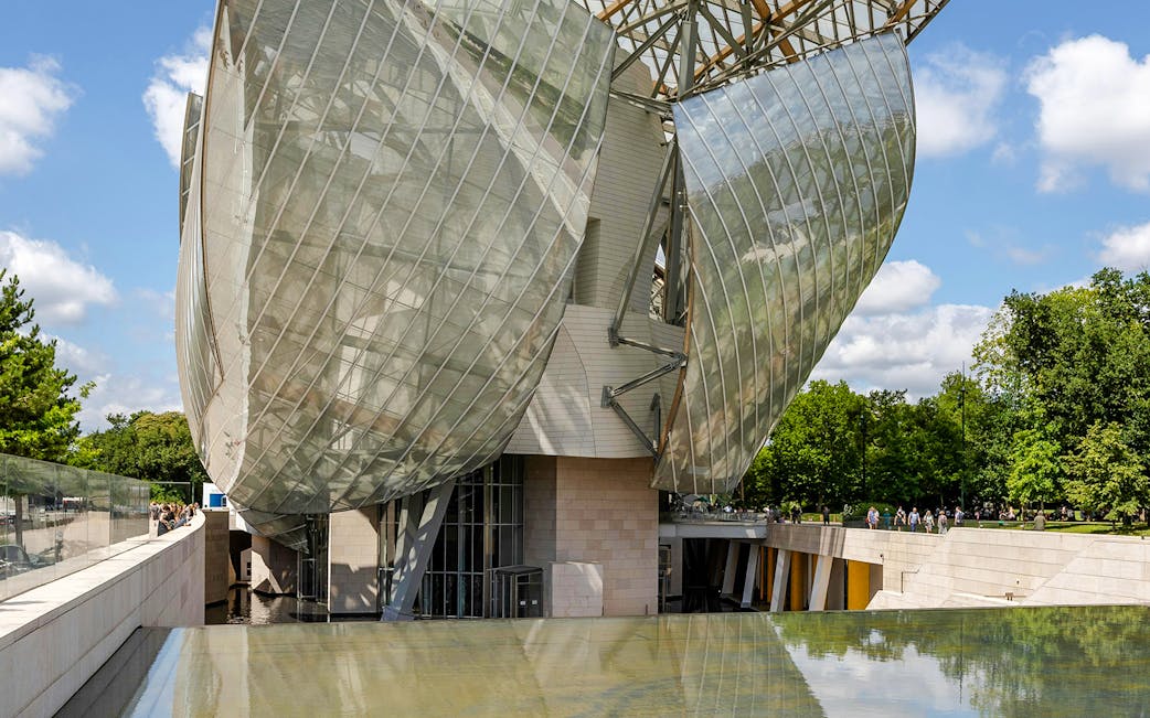 Louis Vuitton Foundation Guided Tour Skip-the-line Access